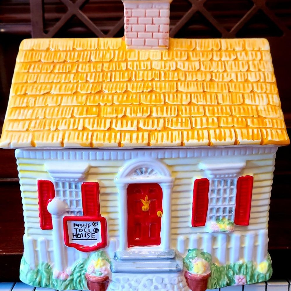 Vintage Nestle's Toll House Cookie Jar